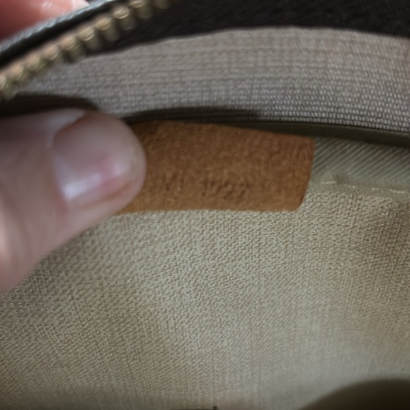 Authentic LV large Deauville handbag - Picture 4 of 16